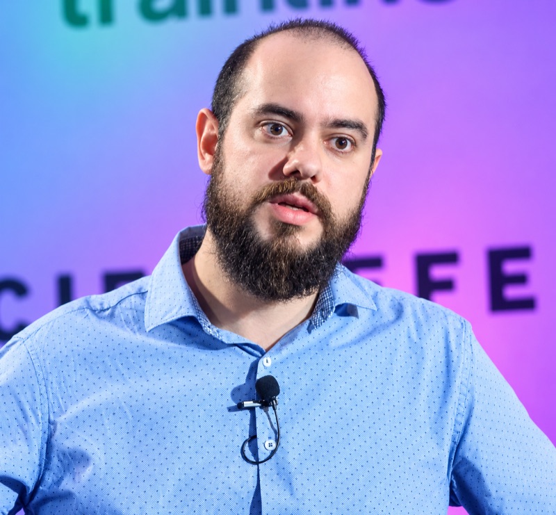 Marco Bonzanini speaking at a conference